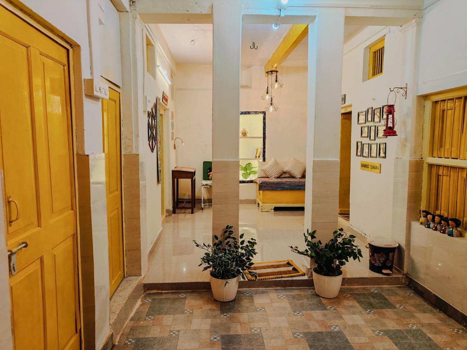 Kailash Heritage Homestay فاراناسي المظهر الخارجي الصورة