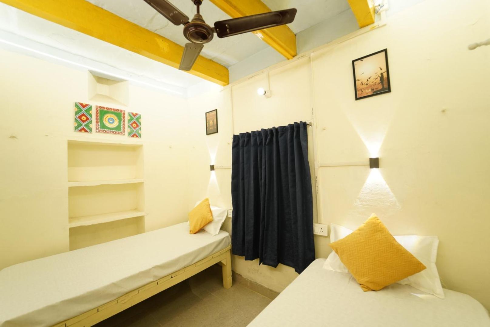 Kailash Heritage Homestay فاراناسي المظهر الخارجي الصورة
